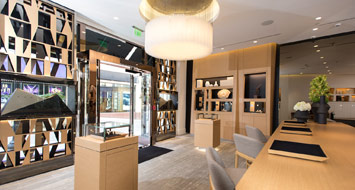 广州世界贸易中心万国专卖店售后维修保养服务中心